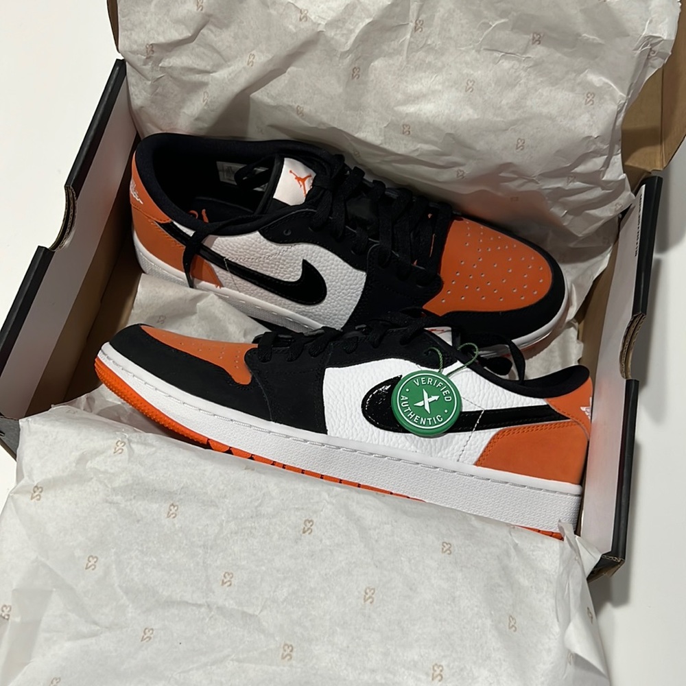 NIKE JORDAN RETRO LOW GOLF SIZE 10